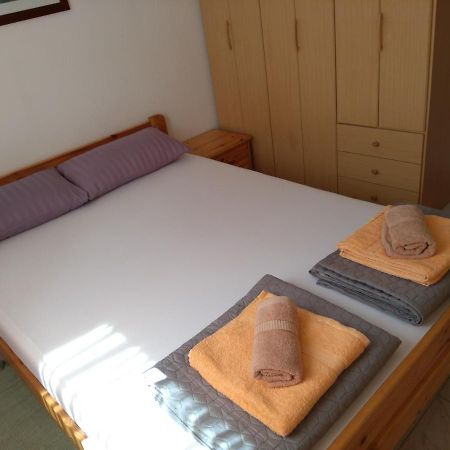 Apartmani Korade วีร์ ภายนอก รูปภาพ